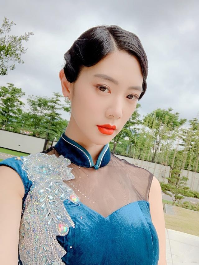 伊人淫app直播